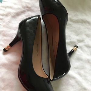 Pumps nwot